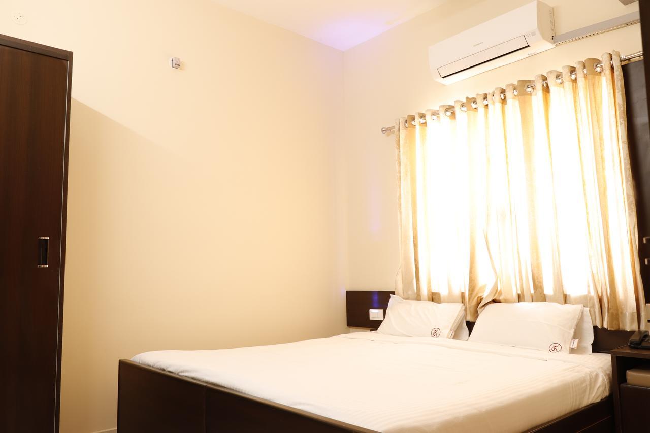 Sr Residency Hotell Tiruchirappalli Eksteriør bilde